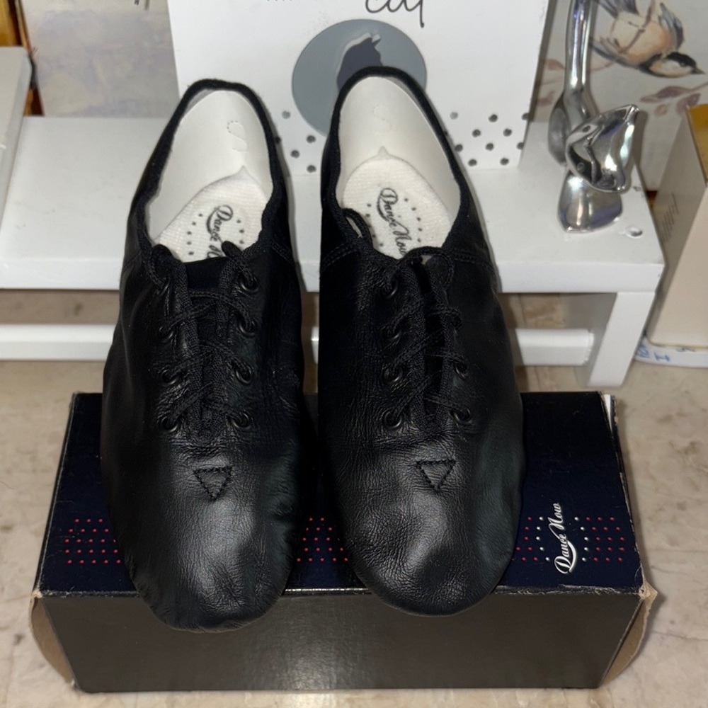 Dance shoes by Dance Now
